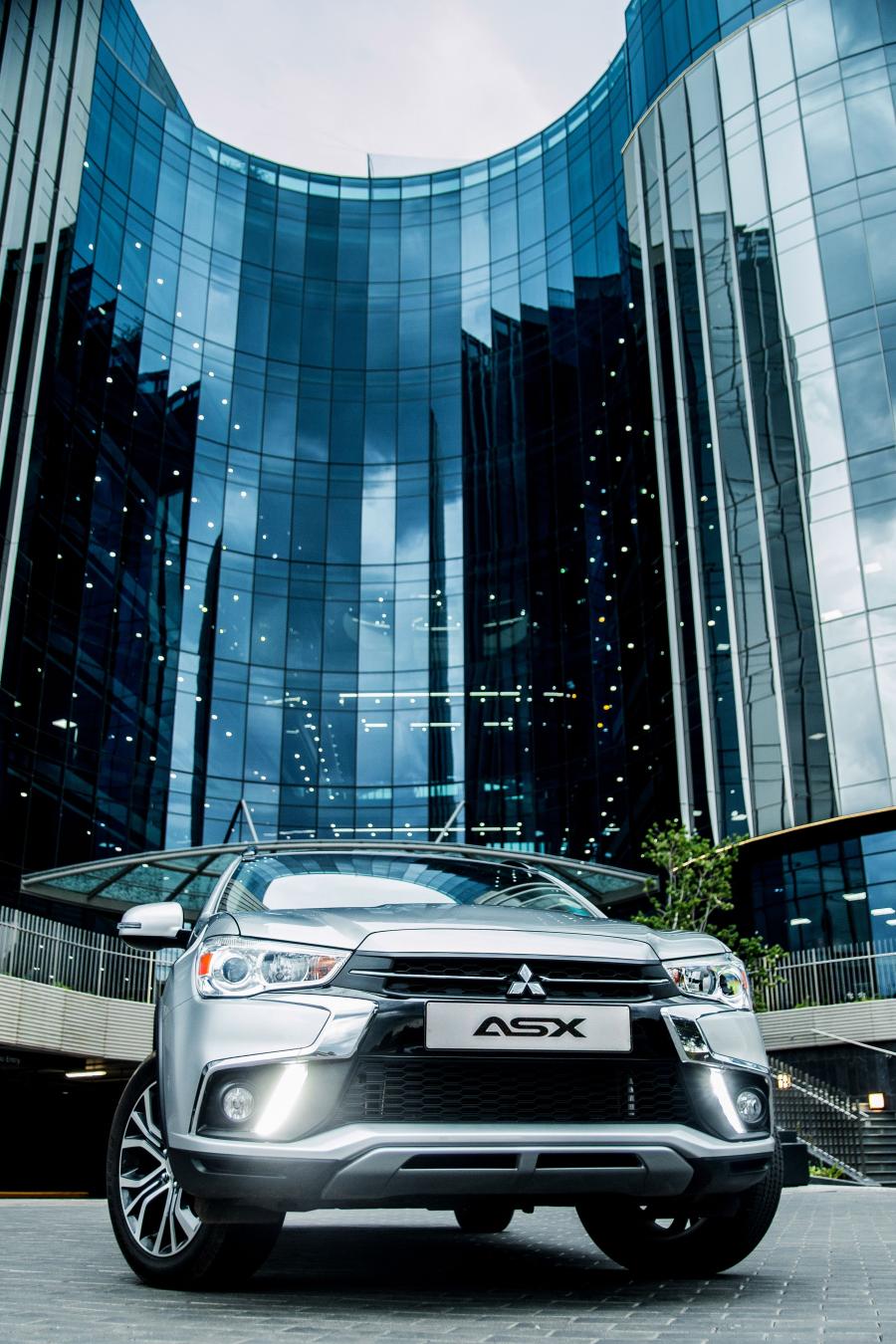  Mitsubishi ASX 2018 года  (ZA) (фото 8 из 12)